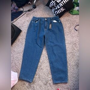 PrettyLittleThing Blue Relaxed Jeans